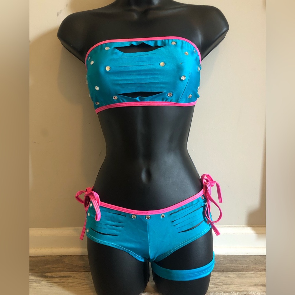 🦋 3pc Blue & Pink Bandeau Style Exotic Dancewear with crystal rhinestones